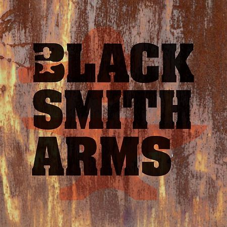 The Blacksmith Arms Bed and Breakfast Alton  Exteriör bild