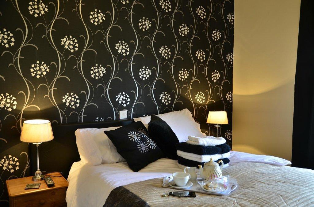 The Blacksmith Arms Bed and Breakfast Alton  Exteriör bild