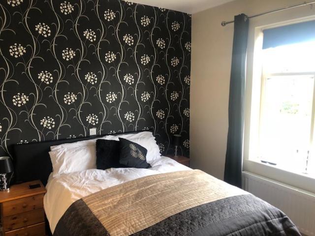 The Blacksmith Arms Bed and Breakfast Alton  Exteriör bild