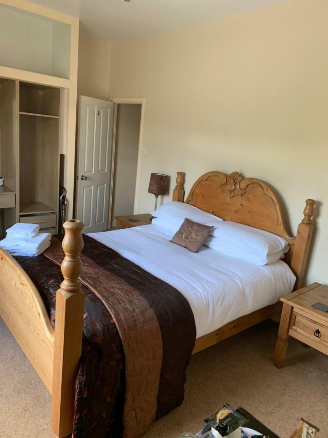 The Blacksmith Arms Bed and Breakfast Alton  Exteriör bild